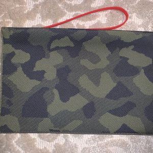 Rothy’s Sage Camo Essential Pouch (with magnets!)